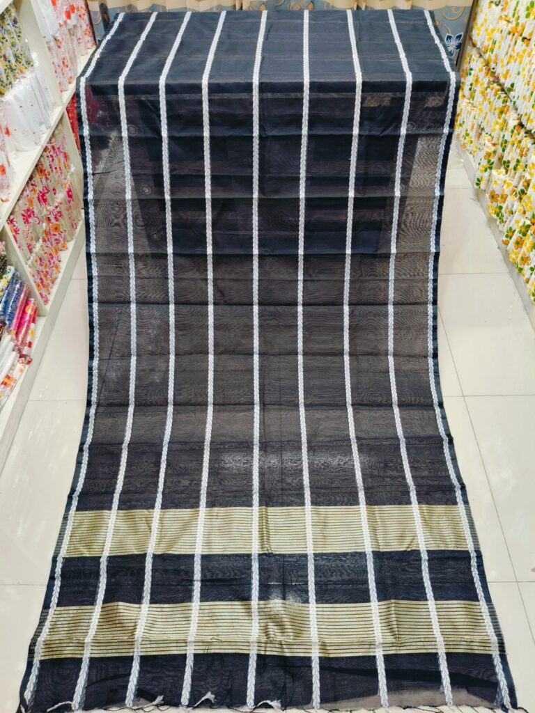 1726558558 l 11.jpg